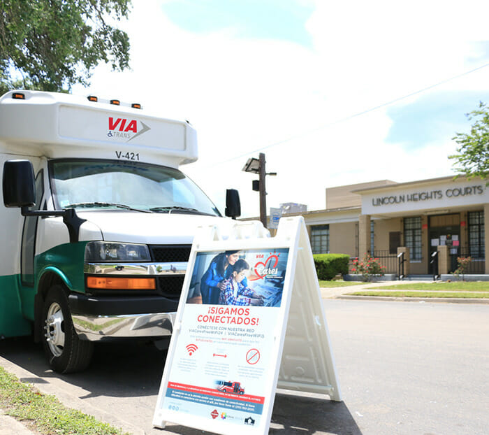 Image: Free Student WiFi Van