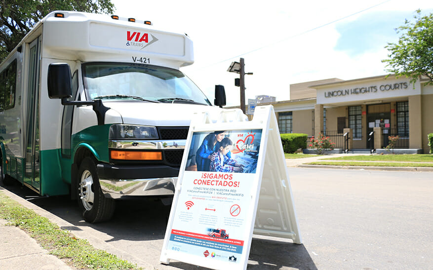 Image: Free Student WiFi Van